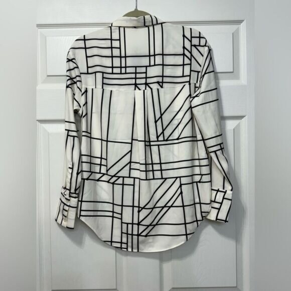NWT Express Boyfriend Portofino Button Down Off White Black Sheet Shirt Sz XS - Picture 3 of 9